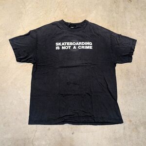 VTG 90s Creature Skateboarding Shirt Mens L? Fading Flaws NHS